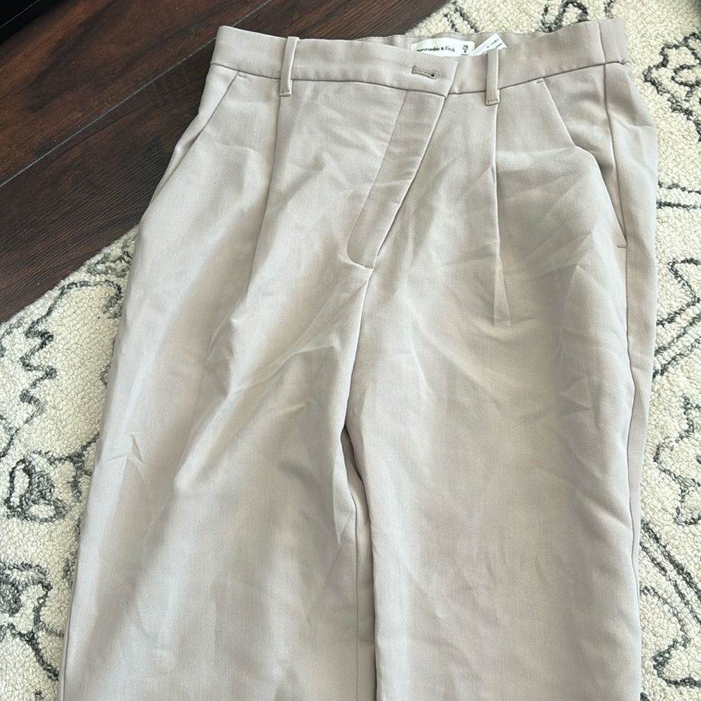 Abercrombie & Fitch slacks, size 29/8